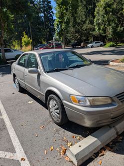 1999 Toyota camry
