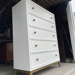 5 Drawer Dresser 