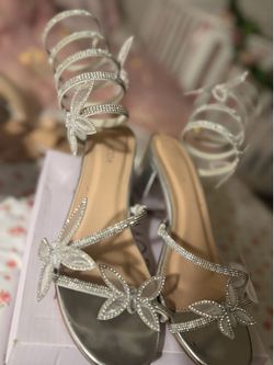 Butterfly heels