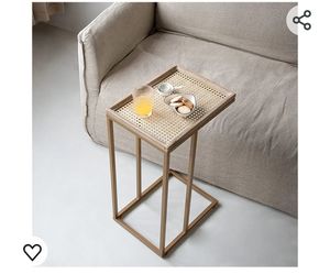 end table / furniture