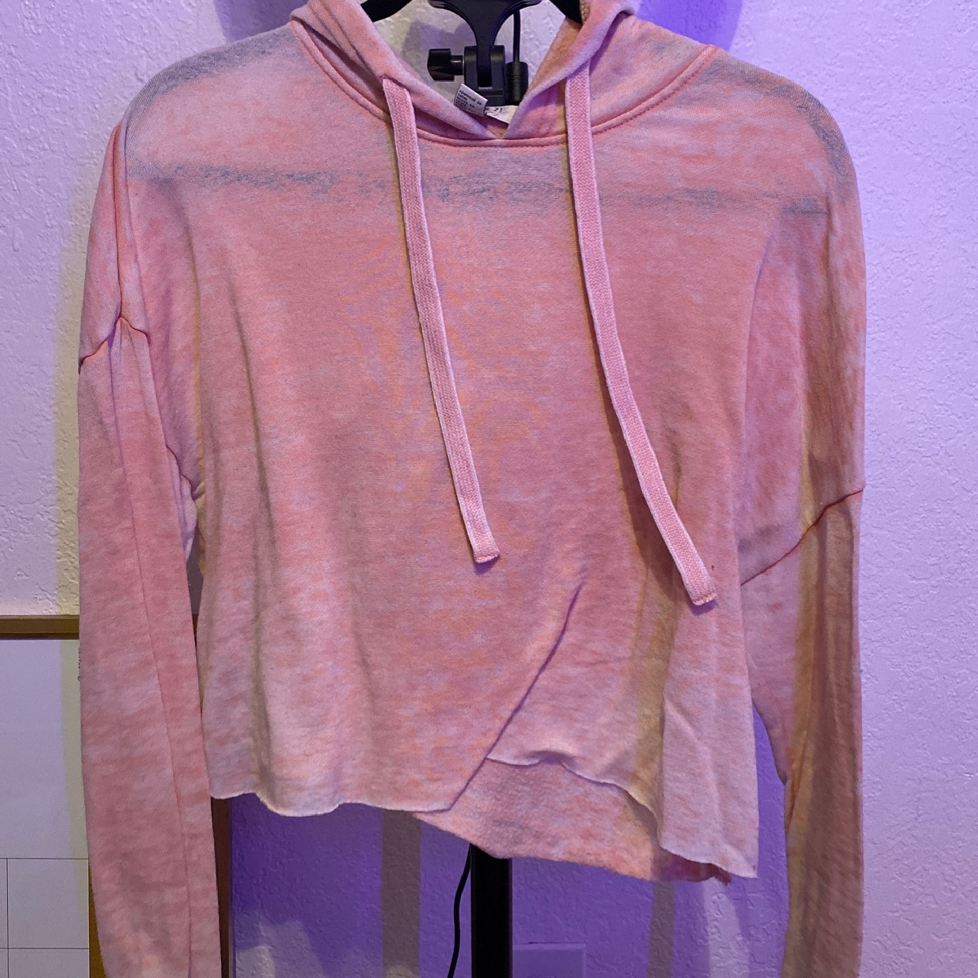 Forever 21 Pink Cropped Hoodie