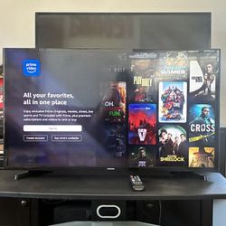 Samsung 40" Smart TV with Remote