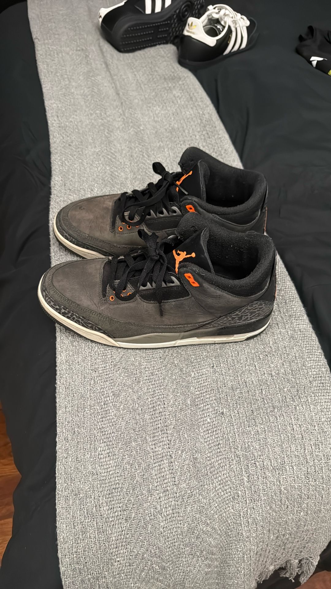 Used Jordan 3s Size 9.5