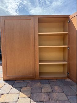 Solid Maple Kitchen Wall Cabinets - Shaker style door