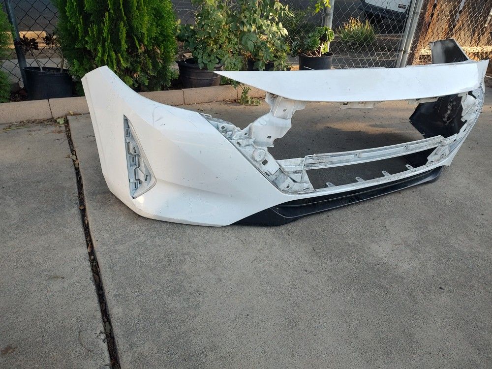 2024 2025 Nissan Sentra front bumper parachoques delantero 