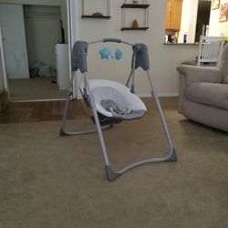 Graco Baby Swing