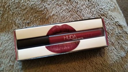 Huda Beauty Lipstick