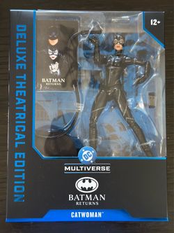 Batman Returns DC Multiverse Catwoman (Deluxe Theatrical Edition) Action Figure