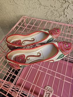 Handcrafted Jooties (Indian/Pakistani) Shoes