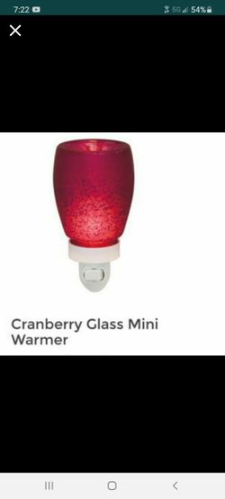 Scensty Cranberry plug in warmer
