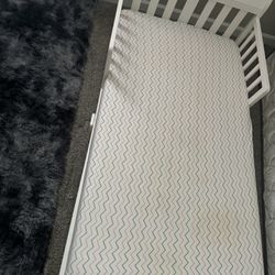 Toddler Bed &mattress 