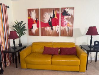 WHOLE HOUSE MOVING SALE - AUGUST 29 & 30 We’re moving into a furnished home, so almost everything must go! Hundreds of items • Lots of $1 / $2 / $5 ba