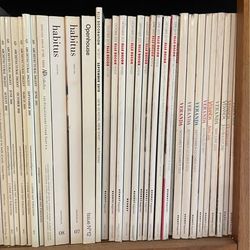 Interior Design Magazines – Lot