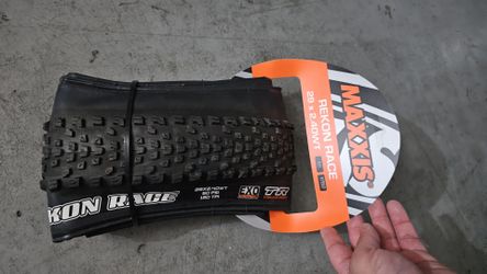 Bicycle Tires