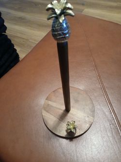 Pineapple Paper Towel Holder