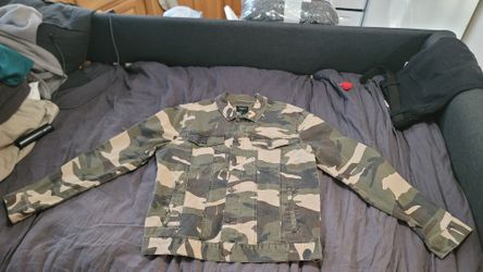 HnM Camaflauge jacket size large 