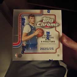 Topps Chrome 2025-2026 Mega Boxes
