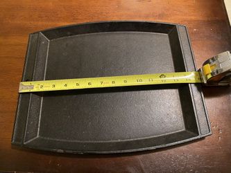 (Used) 7 Cast Iron Pans [multiple sizes]