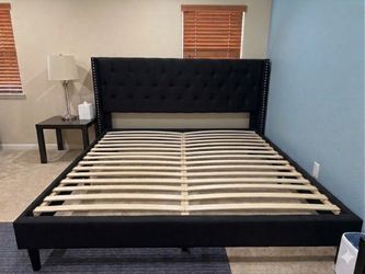 King Size Black Upholstered Platform Bed Frame with Tufted Headboard