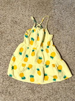 Size 2T Cat & Jack “Pineapples” baby girl dress