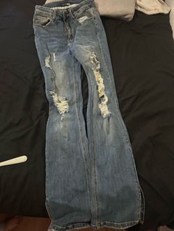 Fashion nova jeans size 7
