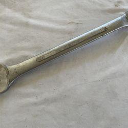 1 1/2 Wrench 