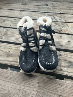 Comfortable fluffy women shoes obo