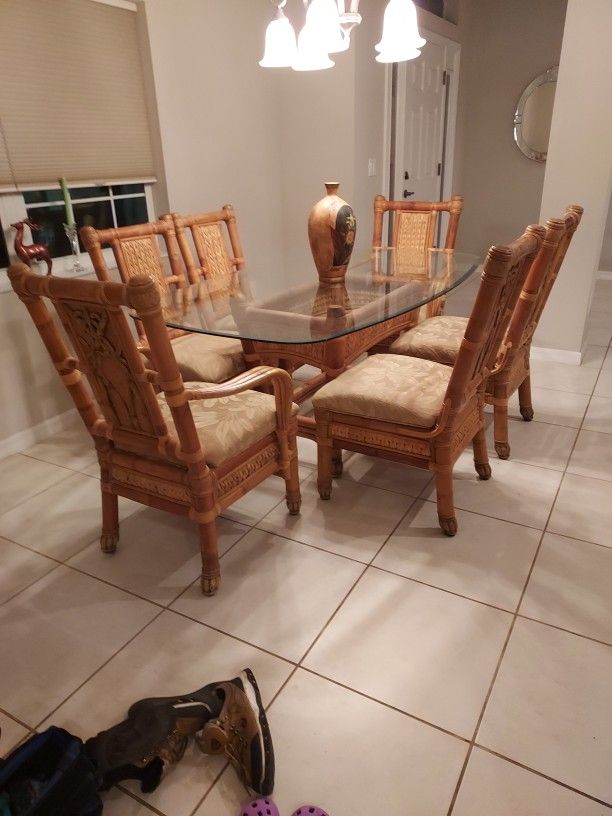 Dining Room Table And Six Chairs 