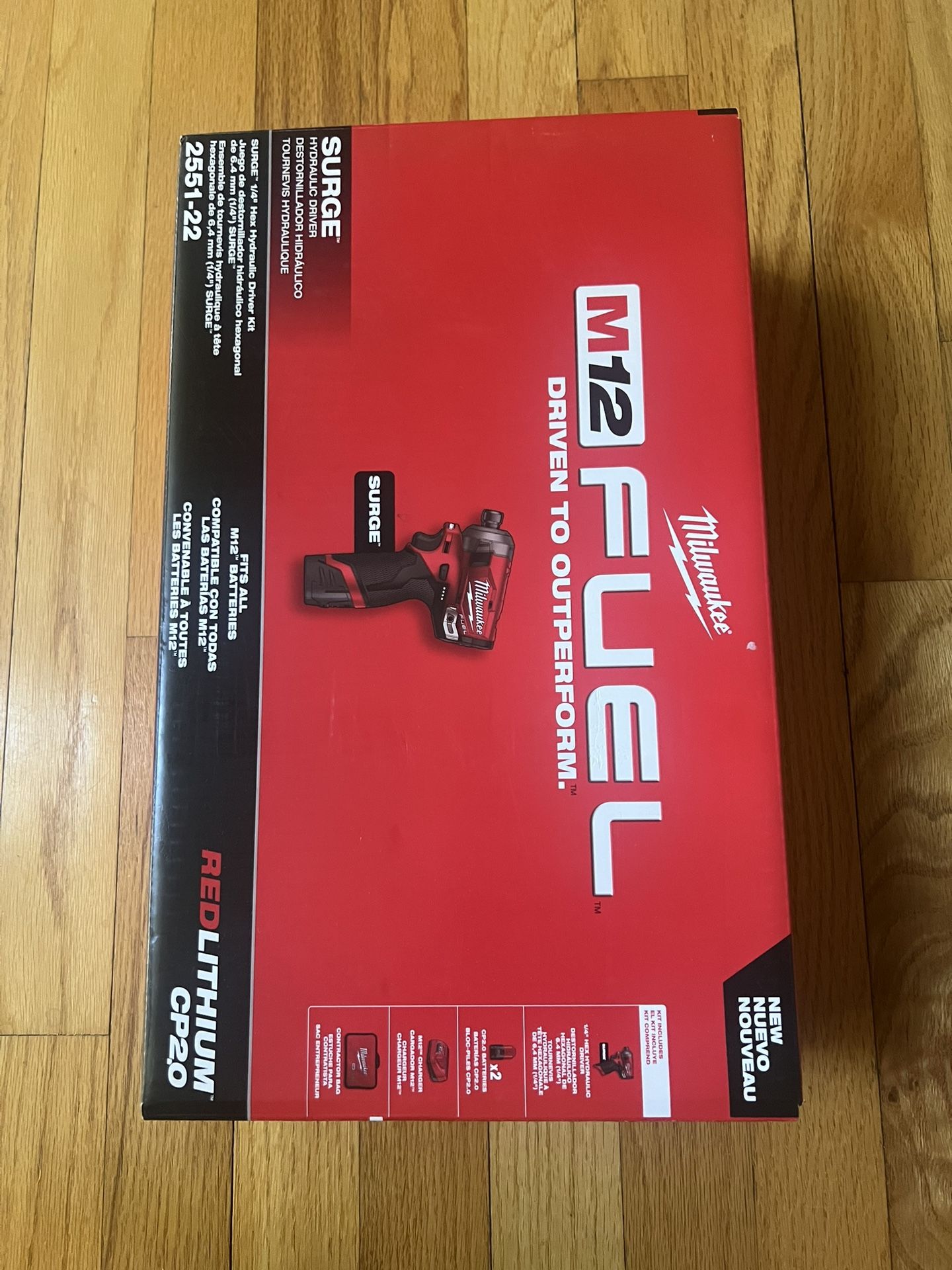 Milwaukee m12 Fuel #2551-22 Surge 1/4” Hydraulic Impact Driver kit