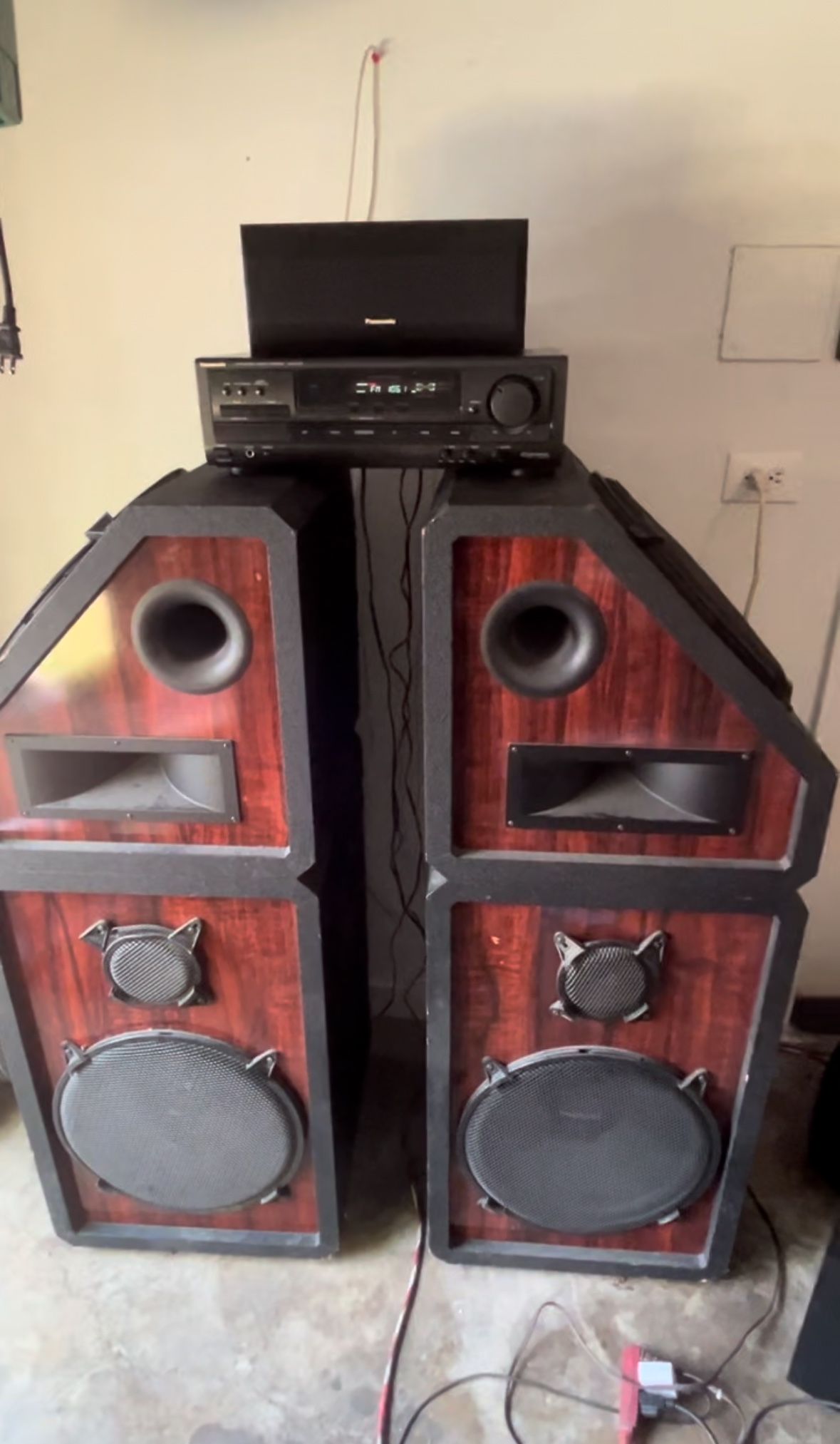 WELTON PRO STUDIO TOWER SPEAKERS