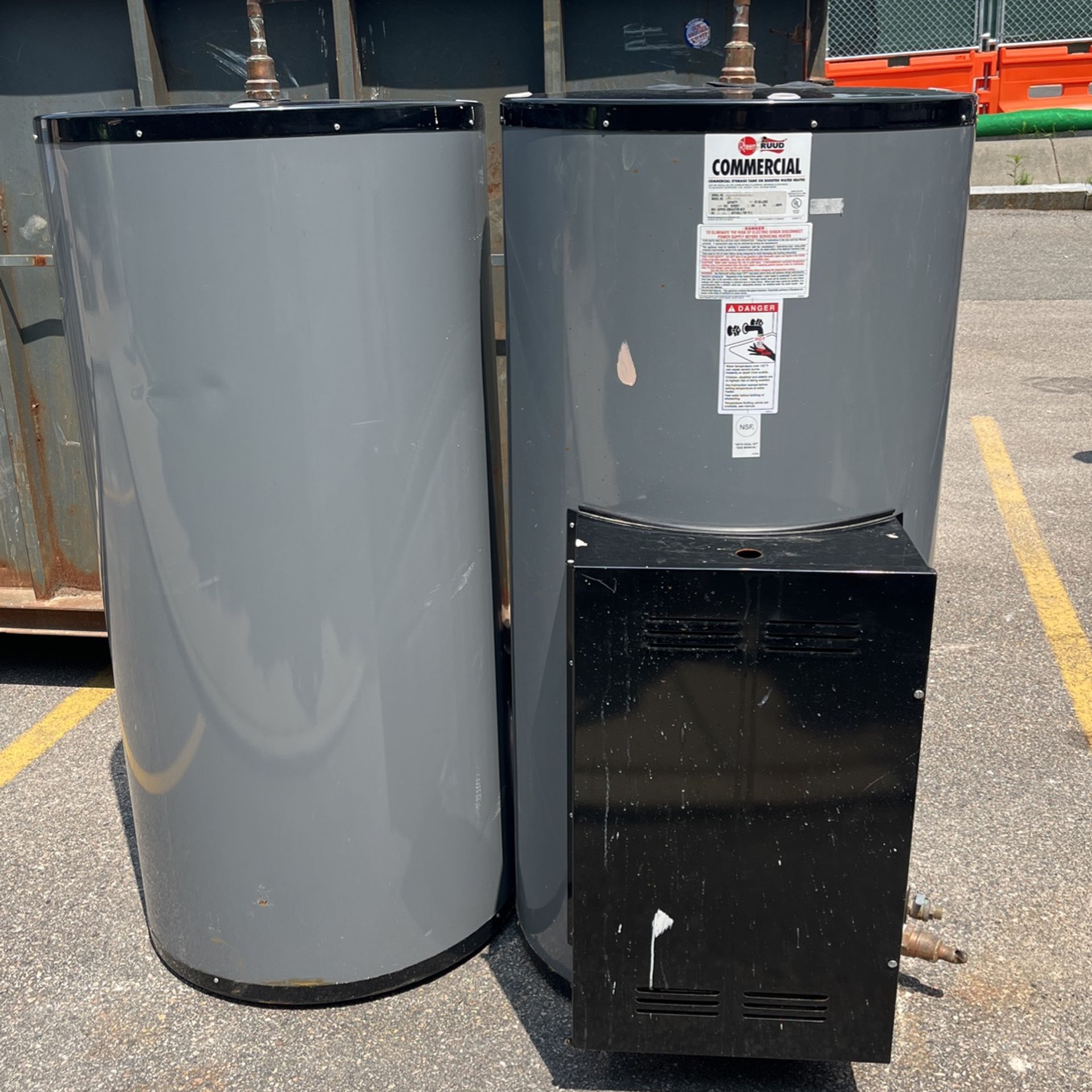 Rheem 85 Gallon Commercial Water Heater for Sale in Stoughton, MA - OfferUp
