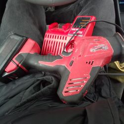Milwaukee Saw Saw M18