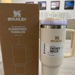 STANLEY MUG brand new in box ( I have 2)