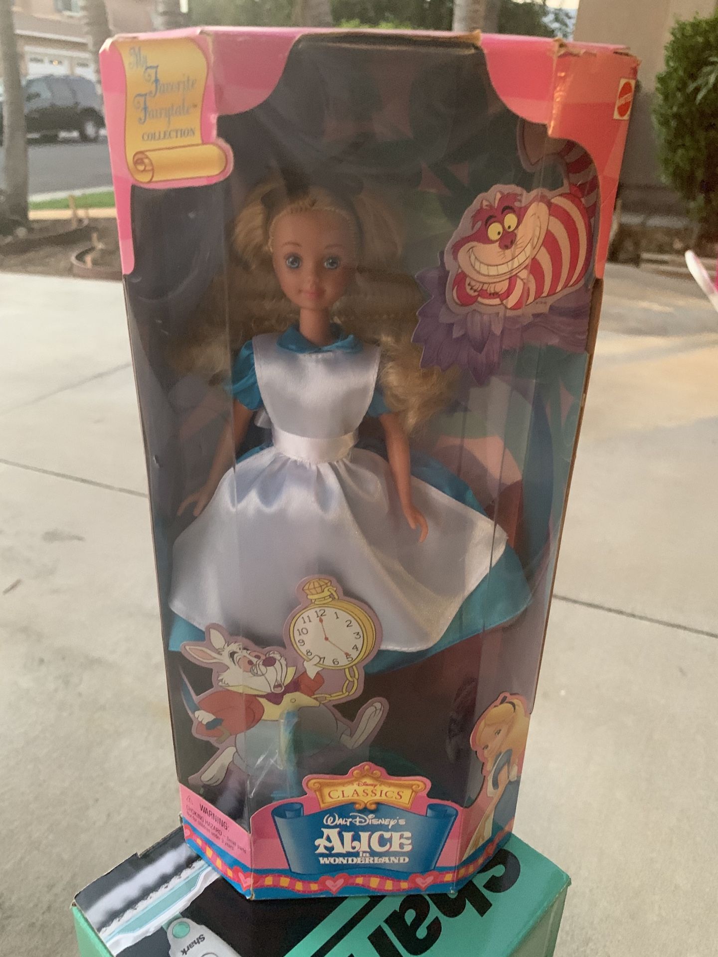 Disney's 1998 Alice in Wonderland Barbie Doll Skipper Fairytale Coll. New In Box