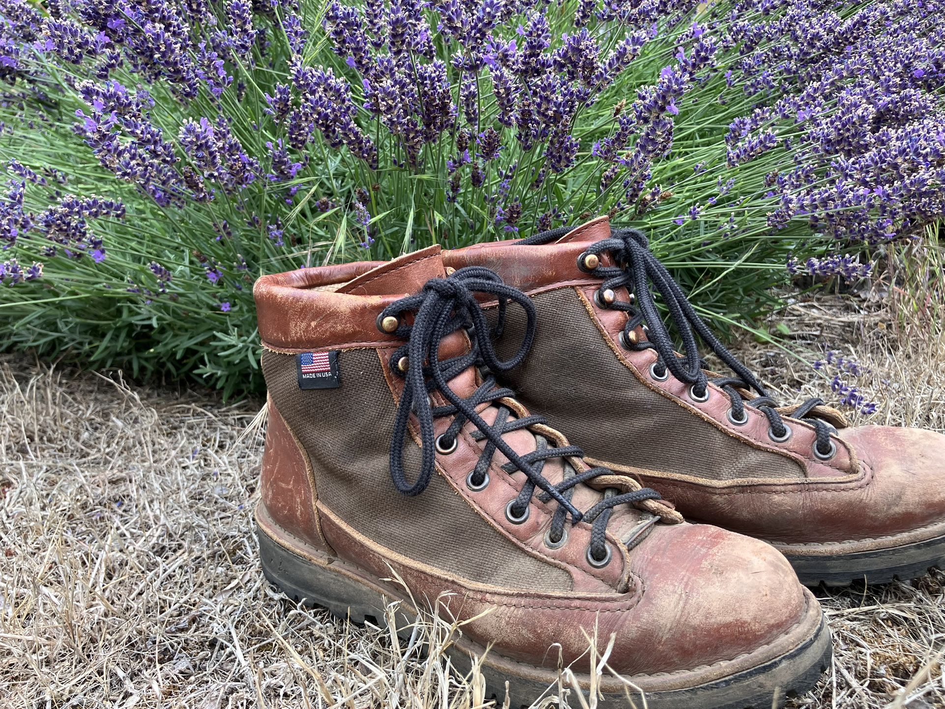 Size 7.5W Danner Work Boots
