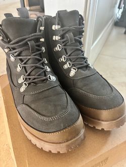 Steve Madden Boy Boots