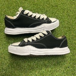 Madison Mihara Sneakers