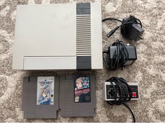 Nintendo nes console