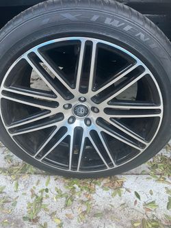 5 lug Silverado/gmc wheels for sale 22