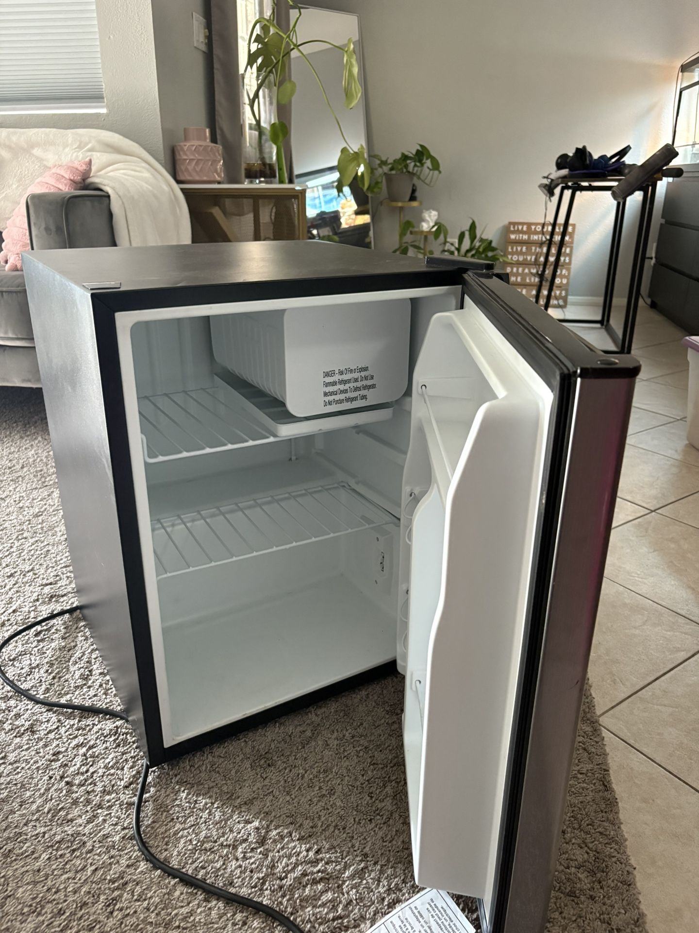 Whirlpool Mini Fridge