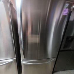 Refrigerator Kenmore 