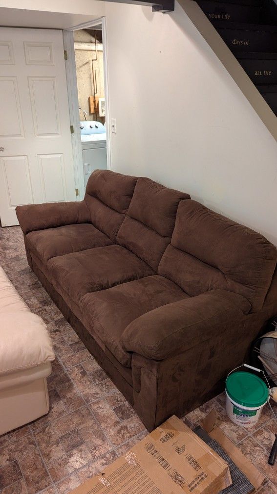 Practically Brand New Couch (Non Recliner)