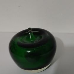 MURANO GLASS APPLE PAPERWEIGHT 3.5"×3" - A900