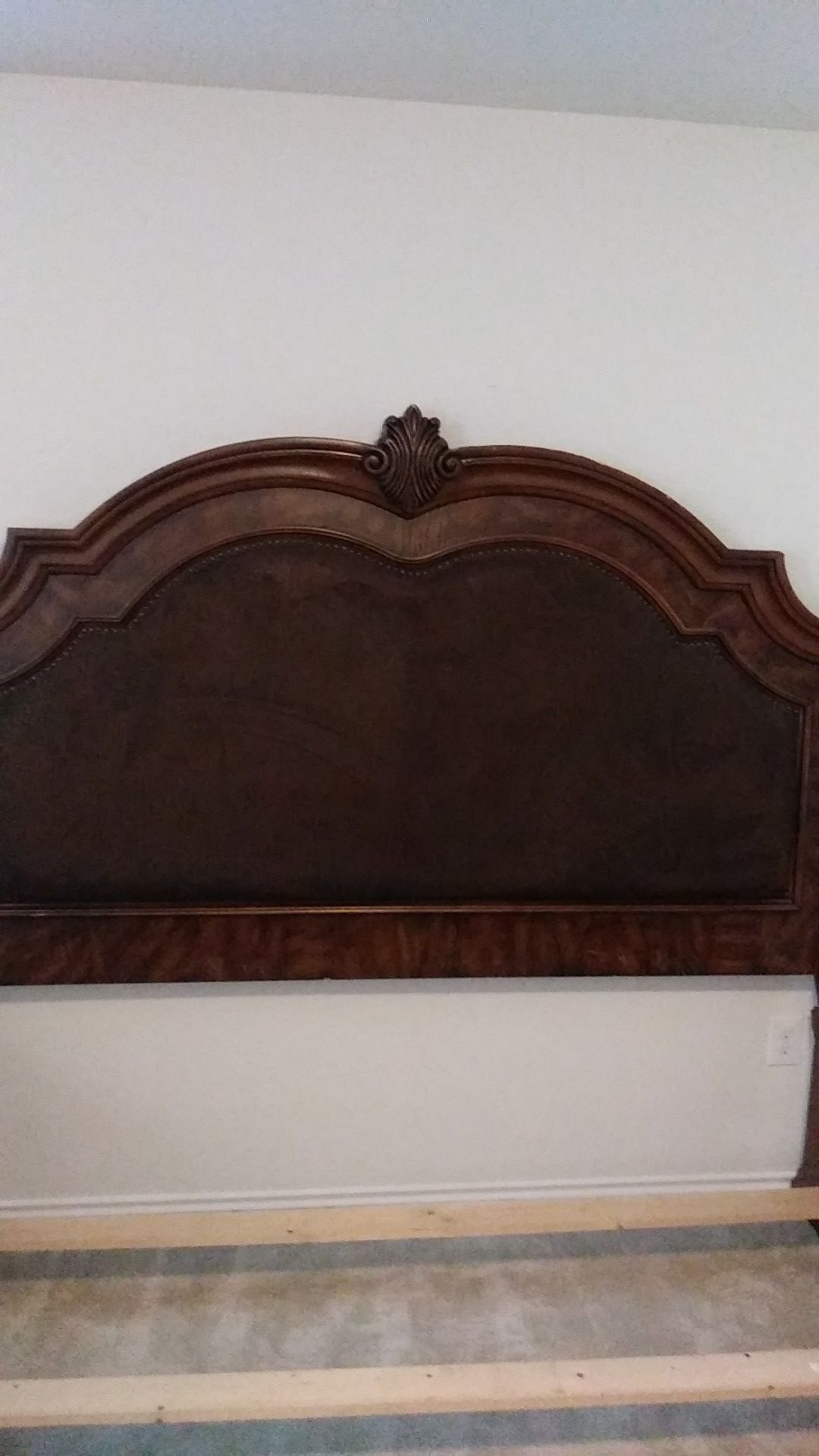 King size bed