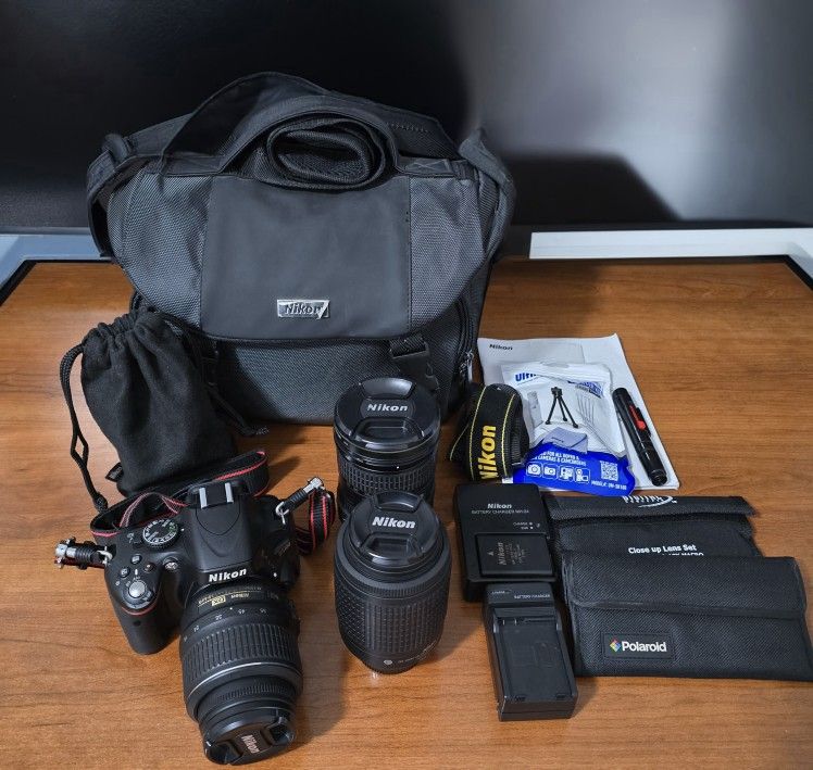 Nikon D5100 DSLR Camera Bundle