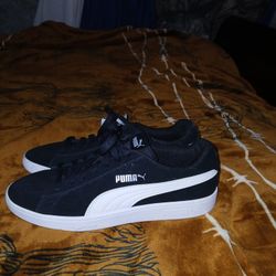 Pumas Shoes New Size 10.5