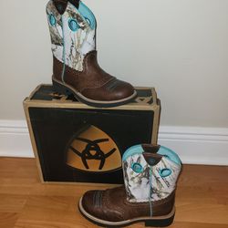 ARIAT FATBABY COWGIRL BOOTS (NIB), SIZE 6