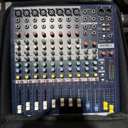 Sound craft EPM8  8 Channel Analog Mixer 
