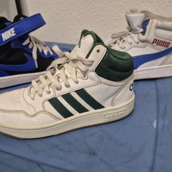 Boy Size 4,4, 4.5 Shoes Price Is For Each Pair