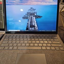 Microsoft Surface Laptop Touch Screen